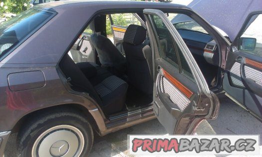 Prodám Mercedes E 250 D r. v.1995 – fotografie 3