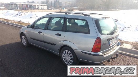 Ford Focus 1.8TDDi 66kw kombi,r.v.2004 – fotografie 5