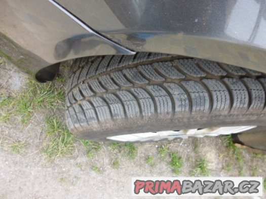 FIAT STILO KOMBI 1.9JTD 88KW R.V.12/2007 – fotografie 5