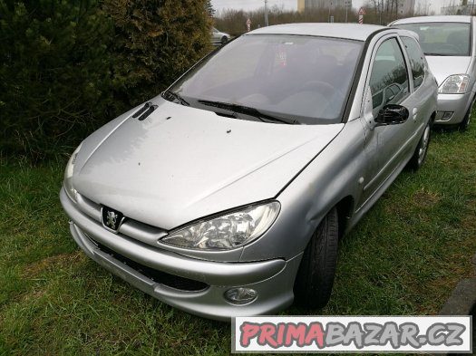 PEUGEOT 206 1,4 16V 65 KW..KLIMA.R.V.2005..SUPER CENA – fotografie 2