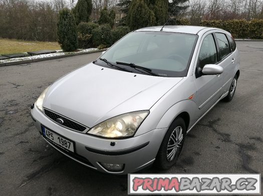 FORD FOCUS 1,6 16V GHIA.5DV.TAŽNÉ.KLIMA.2002 – fotografie 1