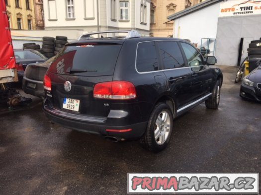 Volkswagen Touareg 4.2i V8 automat,kúže DVD atd. – fotografie 5