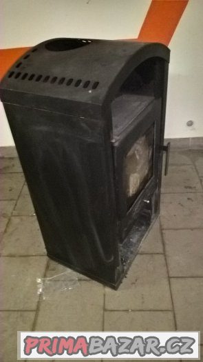 Krbová kamna prosklená 8 kw – fotografie 1