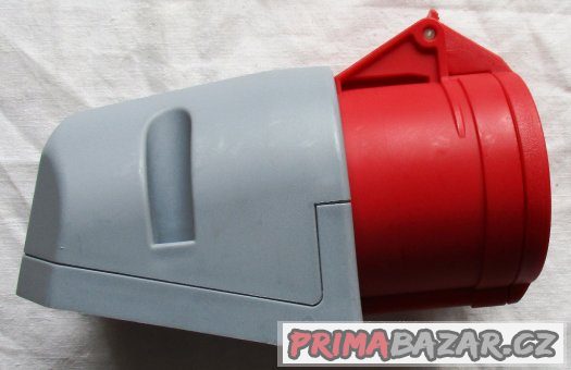 Třífázová zásuvka - 5 pólová, 32A / 400V, krytí IP 44, TT – fotografie 1