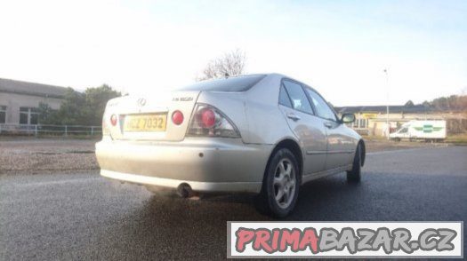 LEXUS IS200 na díly – fotografie 2