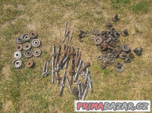 Prodám díly do převodovky a do spojky jawa – fotografie 1