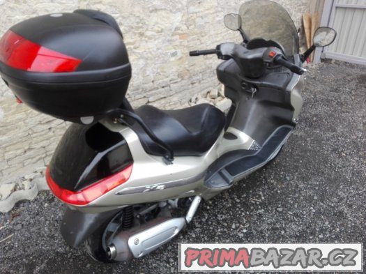 piaggio x8 125 celé moto na díly – fotografie 4