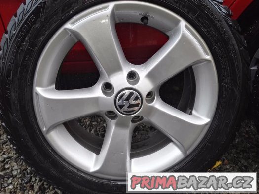 alu kola VW vw 205/55R16 -originál-pneu zimní good year – fotografie 4