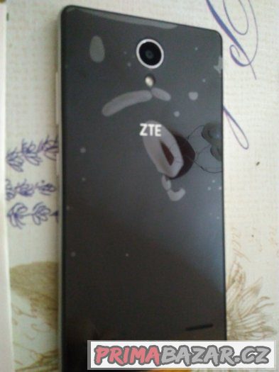 ZTE Blade A521 – fotografie 2