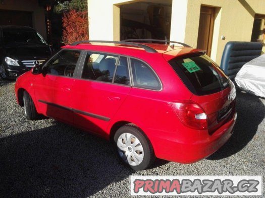fábia combi 1,6 tdi 77 kw AMBIENTE rok 11/2010 – fotografie 3