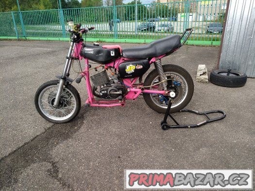 MZ ETS 150 stunt – fotografie 1