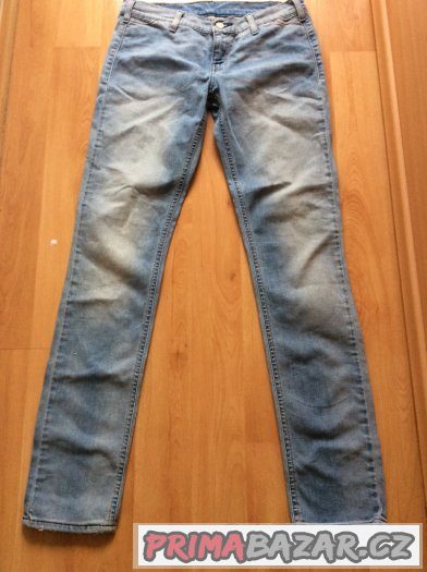 LEVIS – fotografie 1