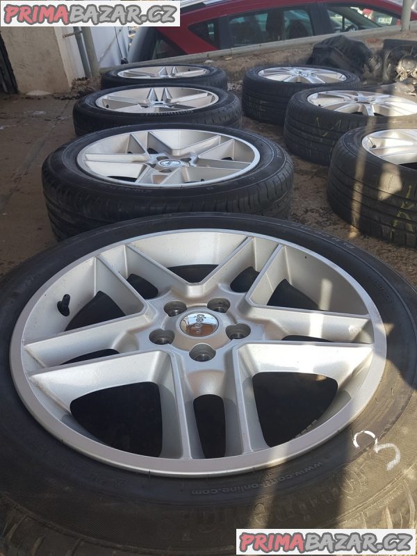 prodam alu kola elektrony Jeep 05189434ab 5x114.3 7jx18 et42 pneu Continental 215/55 r18 95h