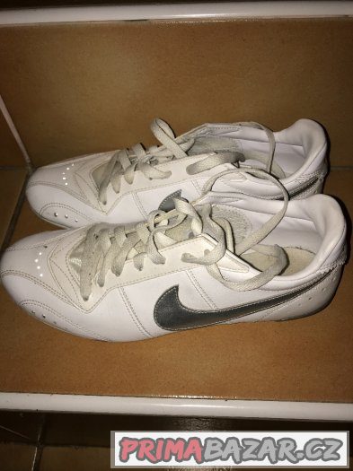 Boty NIKE – fotografie 3