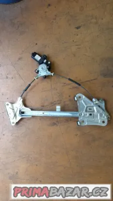 Pravá stahovačka s motorem Hyundai Coupe 01-09