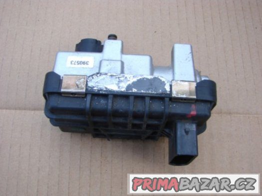 Elektronická regulace turbo Mondeo MK3 – fotografie 1