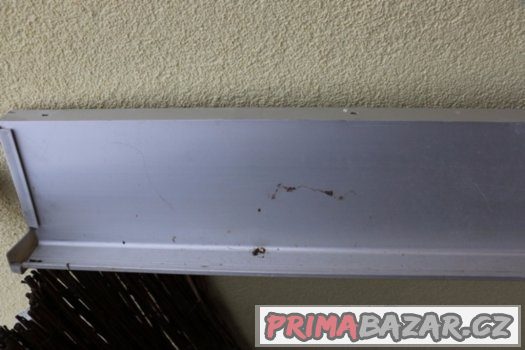 parapet hliníkový více kusů,Držáky pro truhlíky – fotografie 4