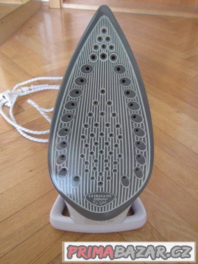 žehlička Tefal Aquaspeed 150-Top stav – fotografie 4