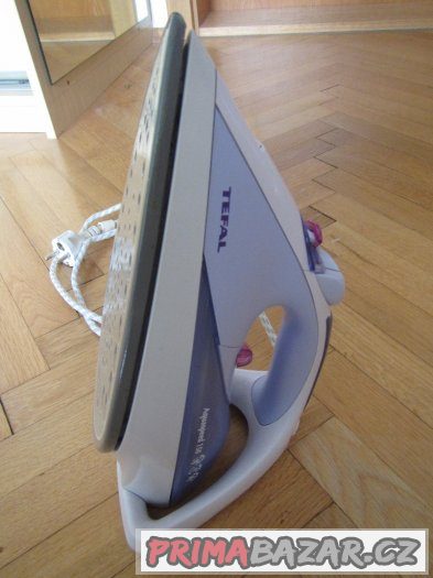 žehlička Tefal Aquaspeed 150-Top stav – fotografie 5