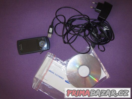 Mobilní telefon Samsung U600 – fotografie 3