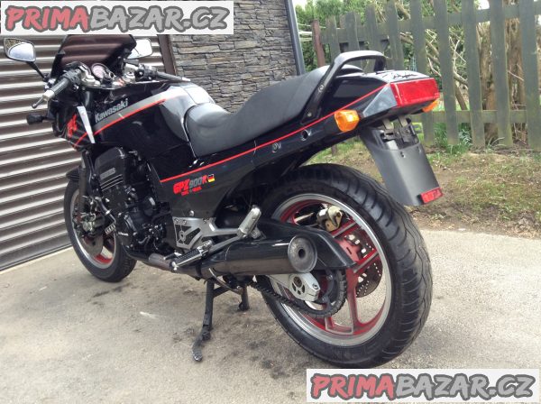 Kawasaki 900R – fotografie 6