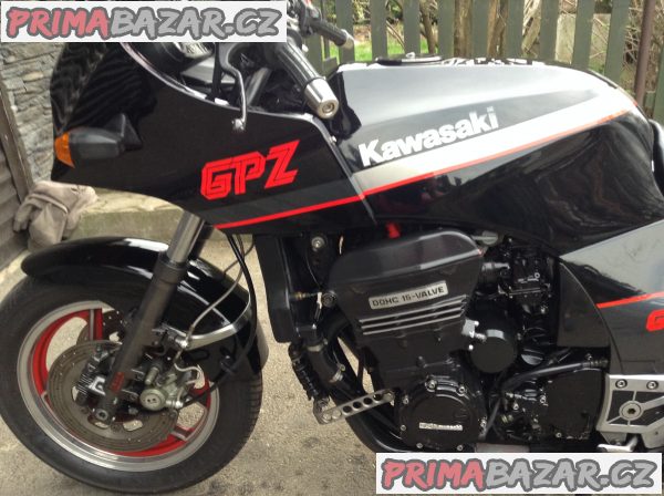 Kawasaki 900R – fotografie 7