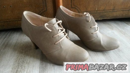 Deichmann Graceland béžové boty na podpatku – fotografie 2