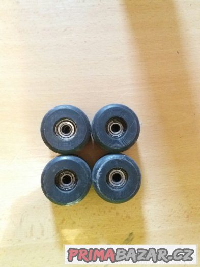 Kolečka na skateboard – fotografie 3