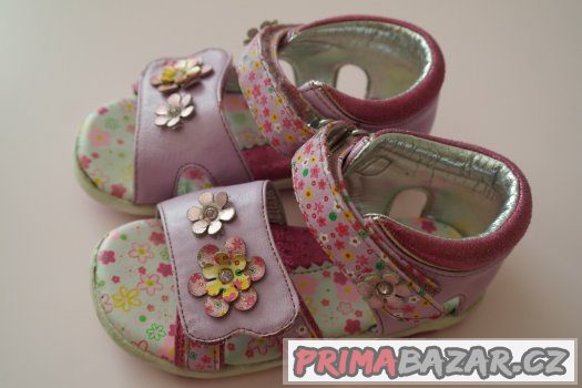 sandálky pro holku , stélka 14,5 cm – fotografie 1