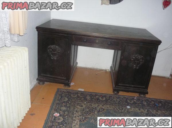 Psací stůl – fotografie 1