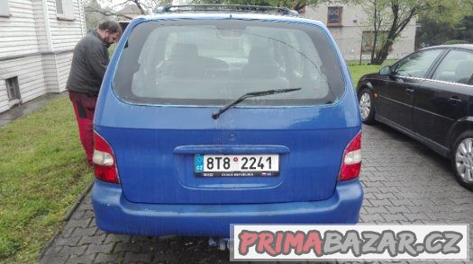 Prodej osobního automobilu KIA CARNIVAL KOMBI – fotografie 4
