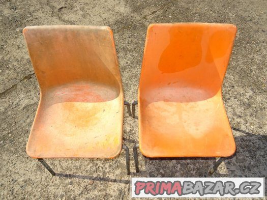 Retro - oranžové plastové židle - 2 ks – fotografie 3