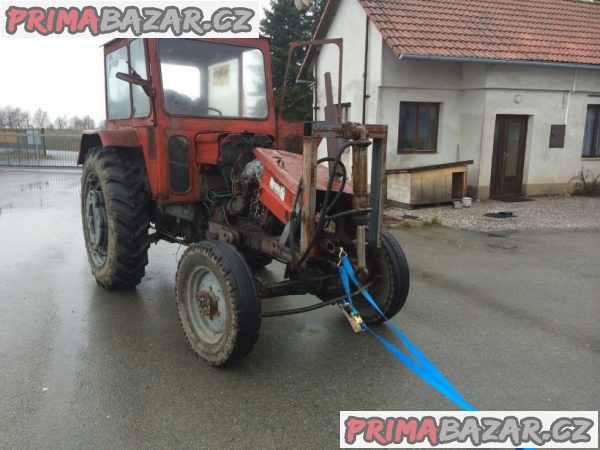 Rumunský traktor UTB – fotografie 2