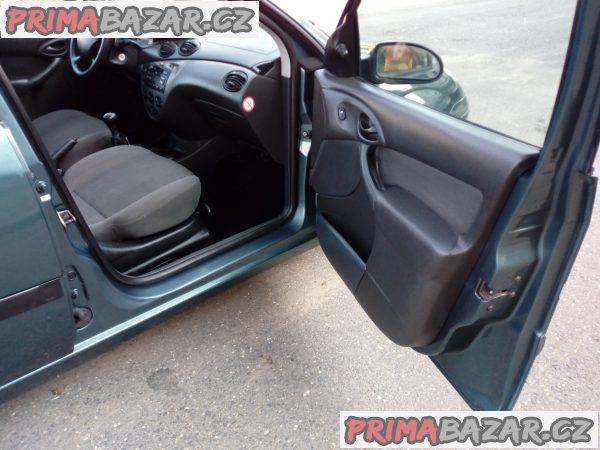 Ford Focus Combi 1.6 74kw – fotografie 5
