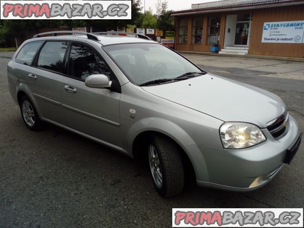 Chevrolet Nubira Combi CDX – fotografie 3