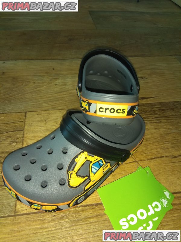 Prodám nové Crocs original J3/34-35 – fotografie 3