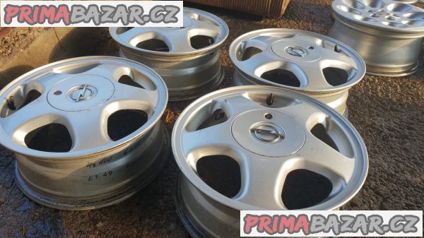 alu kola elektrony opel s velkou pokličkou 4x100 6jx15 et49 r15 v