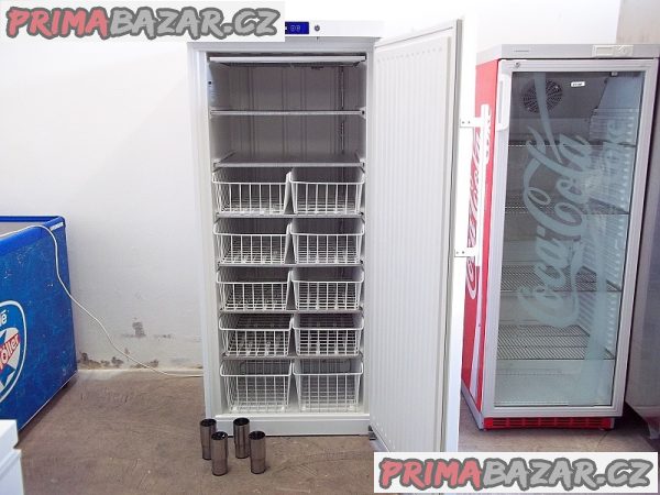 GASTRO PROFI mrazák LIEBHERR GG 5210 displej