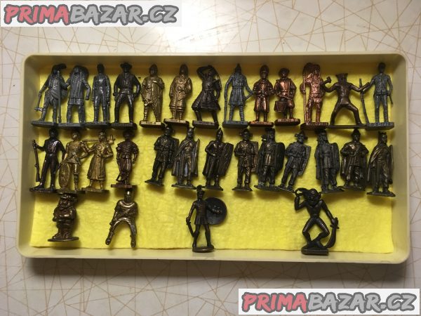 Figurky z Kinder vajíček – fotografie 2