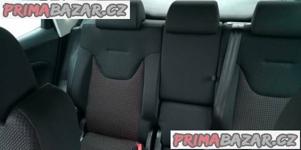 Seat Altea 2.0 TDI Stylance (103 KW) r.v.2006,aut. – fotografie 4