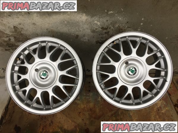 1ks originál Škoda Octavia I. - 5x100 R16 – fotografie 1