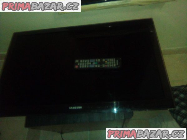 TV 125 cm a 125 a jedna 50 cm volejte – fotografie 2