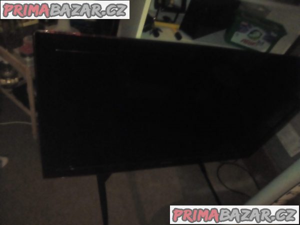 TV 125 cm a 125 a jedna 50 cm volejte – fotografie 3