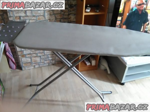 Žehlící prkno