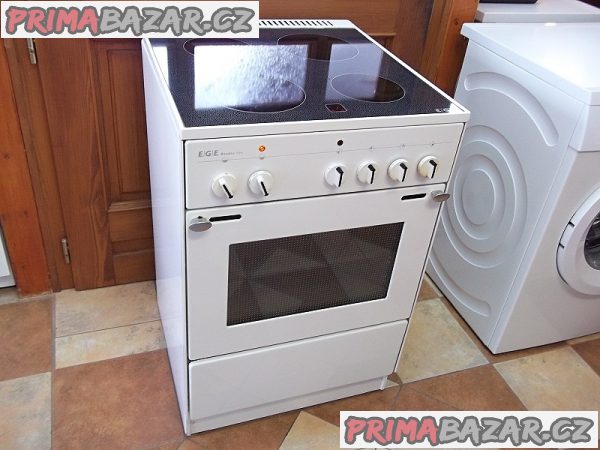 Sporák sklokeramický EGE Studio Line šíře 55 cm