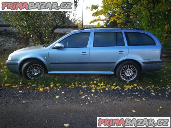 Škoda Octavia 1 – fotografie 2