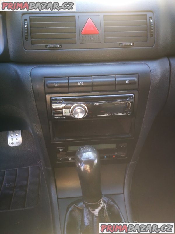 Škoda Octavia 1 – fotografie 6