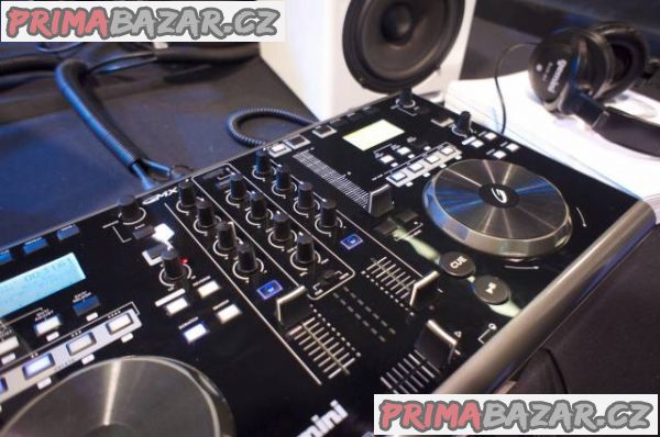 Hudba na svatbu, DJ, fotobudka a těžká mlha. – fotografie 2