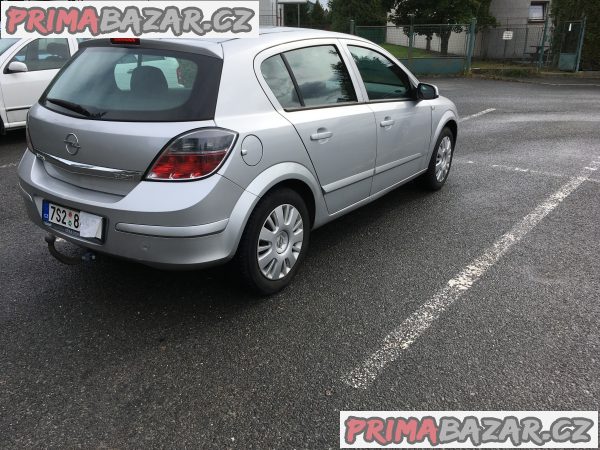 Opel Astra H – fotografie 3