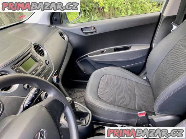 Hyundai i10 - klimatizace – fotografie 4
